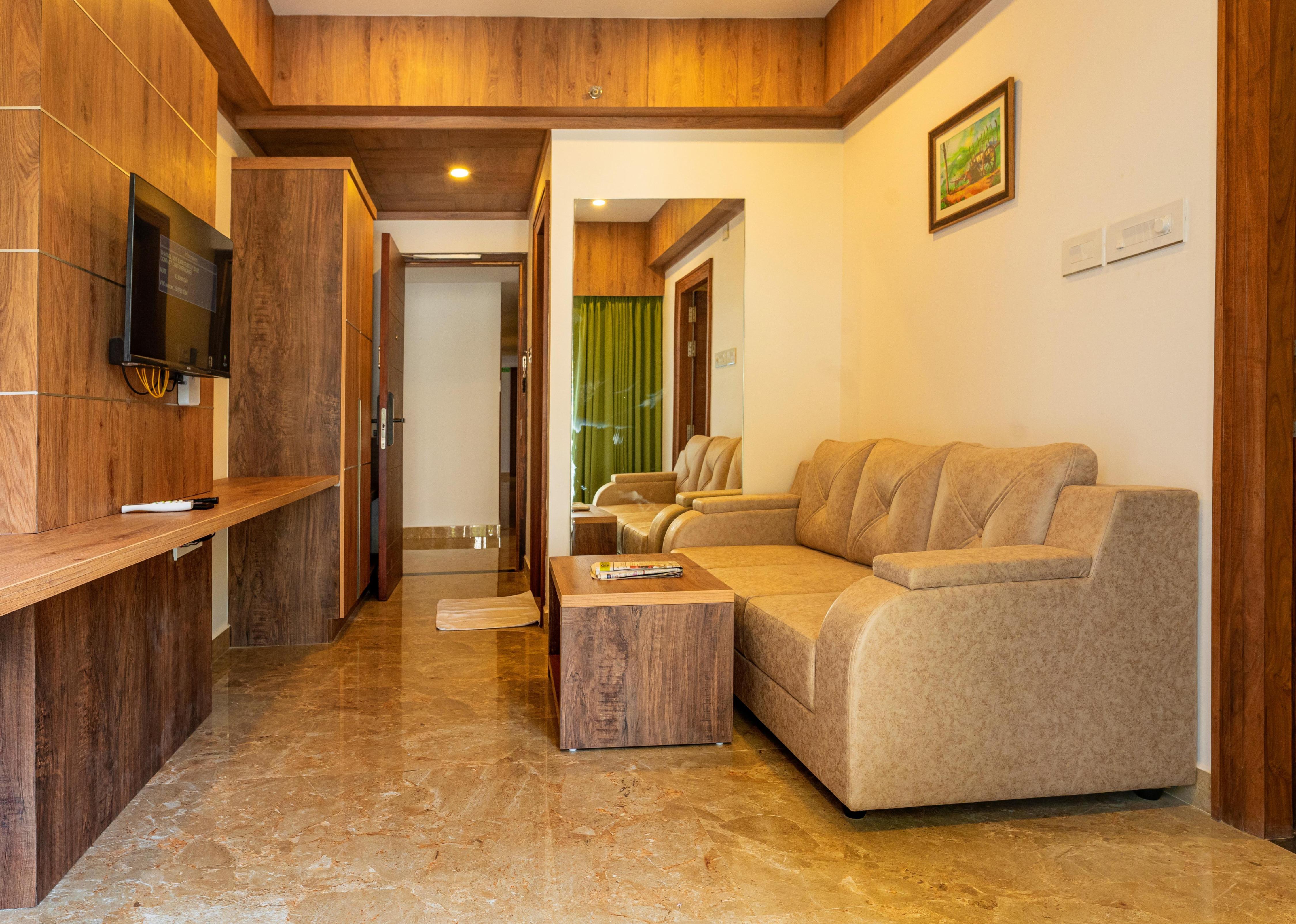 Hotel VKJ INN Aluva - Tap to explore photos