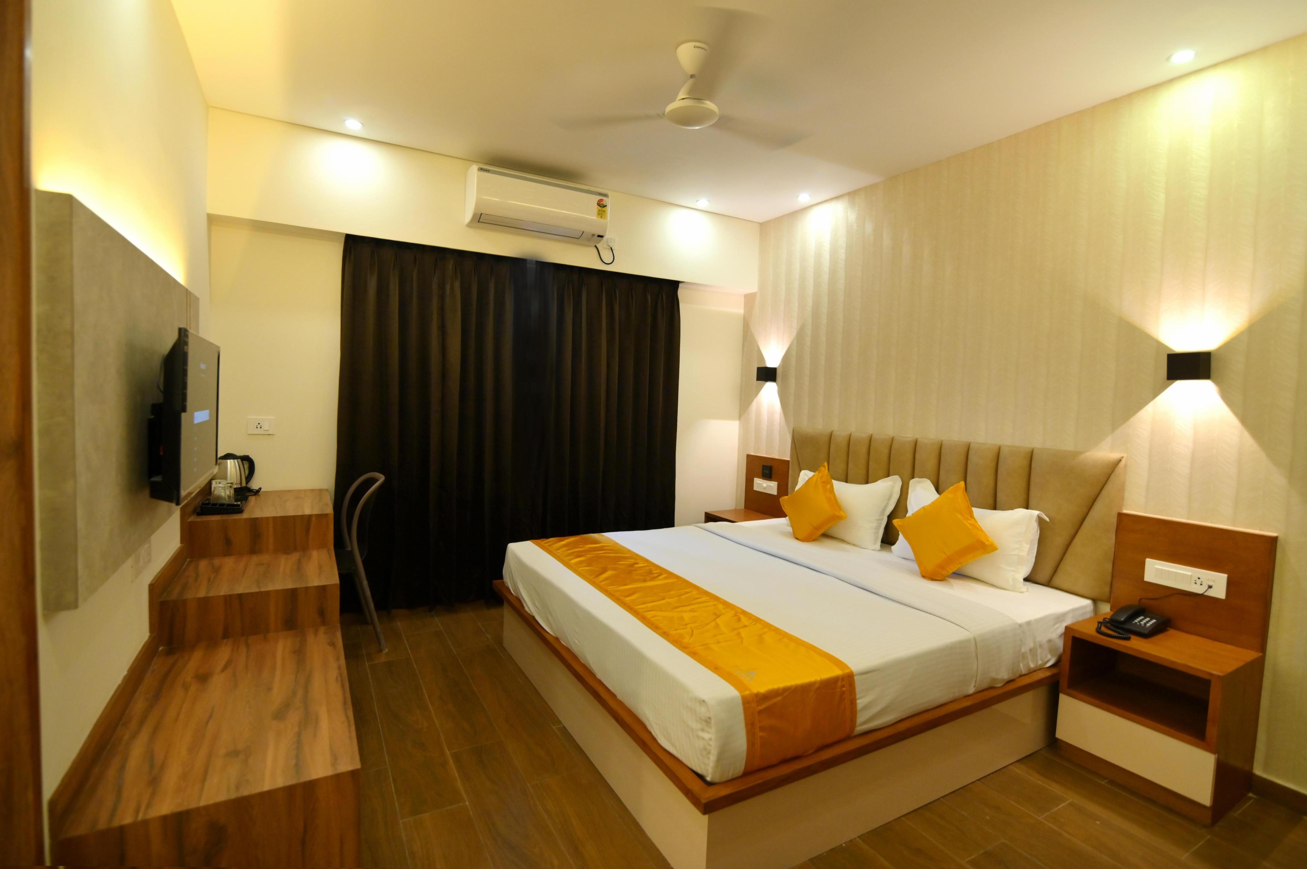 Aurelia Comforts Room Type - Deluxe Room