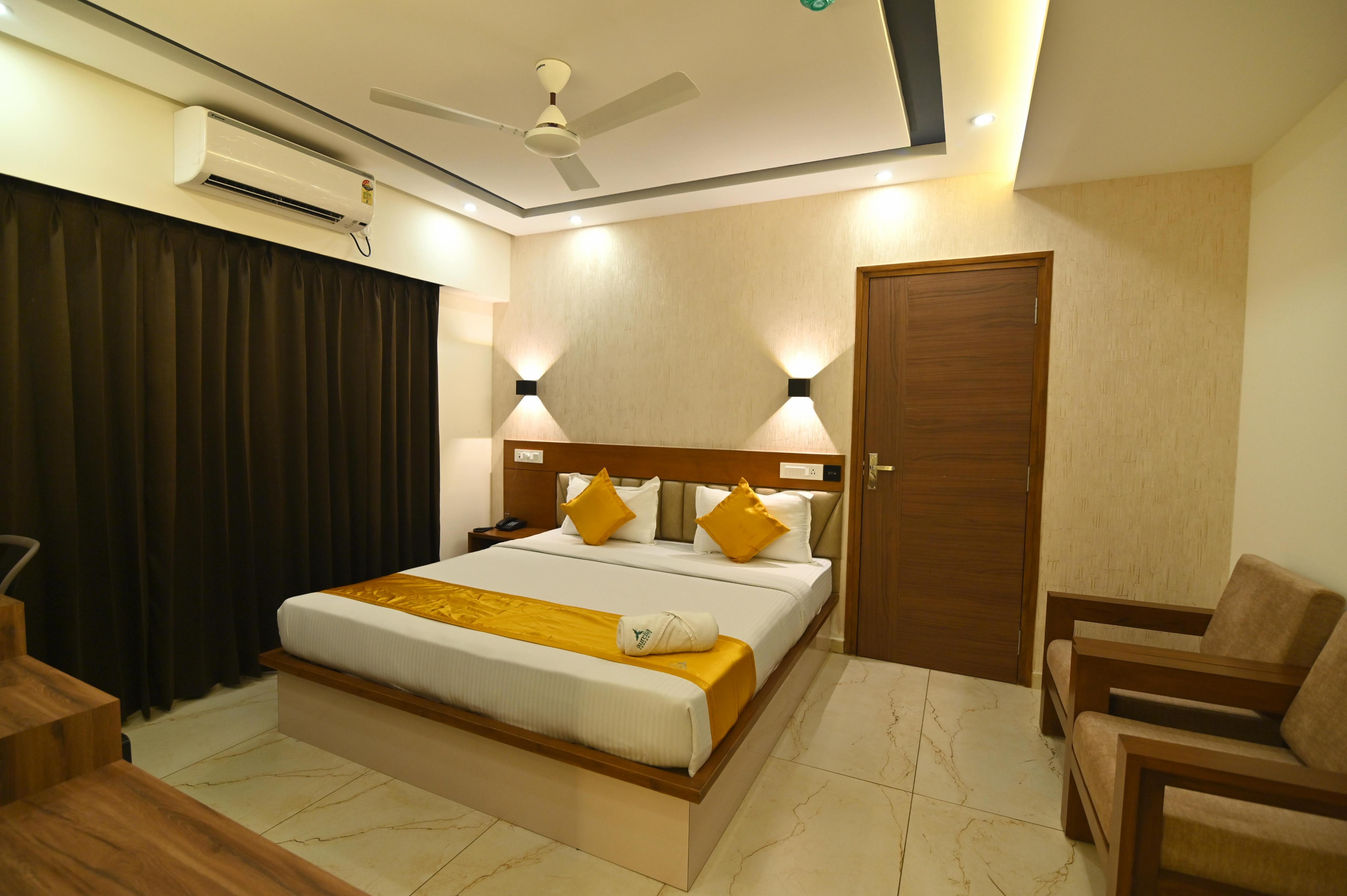 Aurelia Comforts Room Type - Superior Room with Balcony