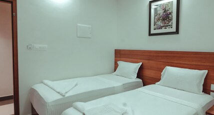 Nest Residency Near Mims Hospital Room Type - Superior Non AC Twin