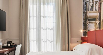 Palazzo Caracciolo Naples, Tapestry Collection by Hilton Room Type - TWIN SUPERIOR ROOM