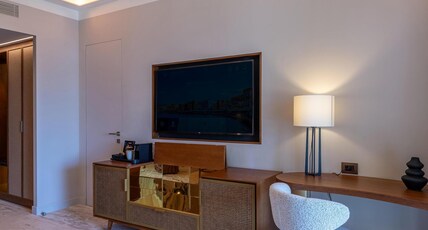 Isla Brown Resort Chania, Curio Collection by Hilton Room Type - KING TROPICAL ESCAPE