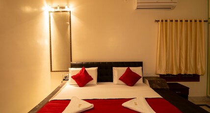Seasons Suites HBR Room Type - Luxury Triple Studio