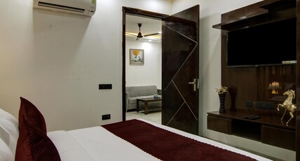 Limewood Stay Service Apartment 2BHK & 1BHK Millenium City Centre Room Type - Studio Room With Kitchen