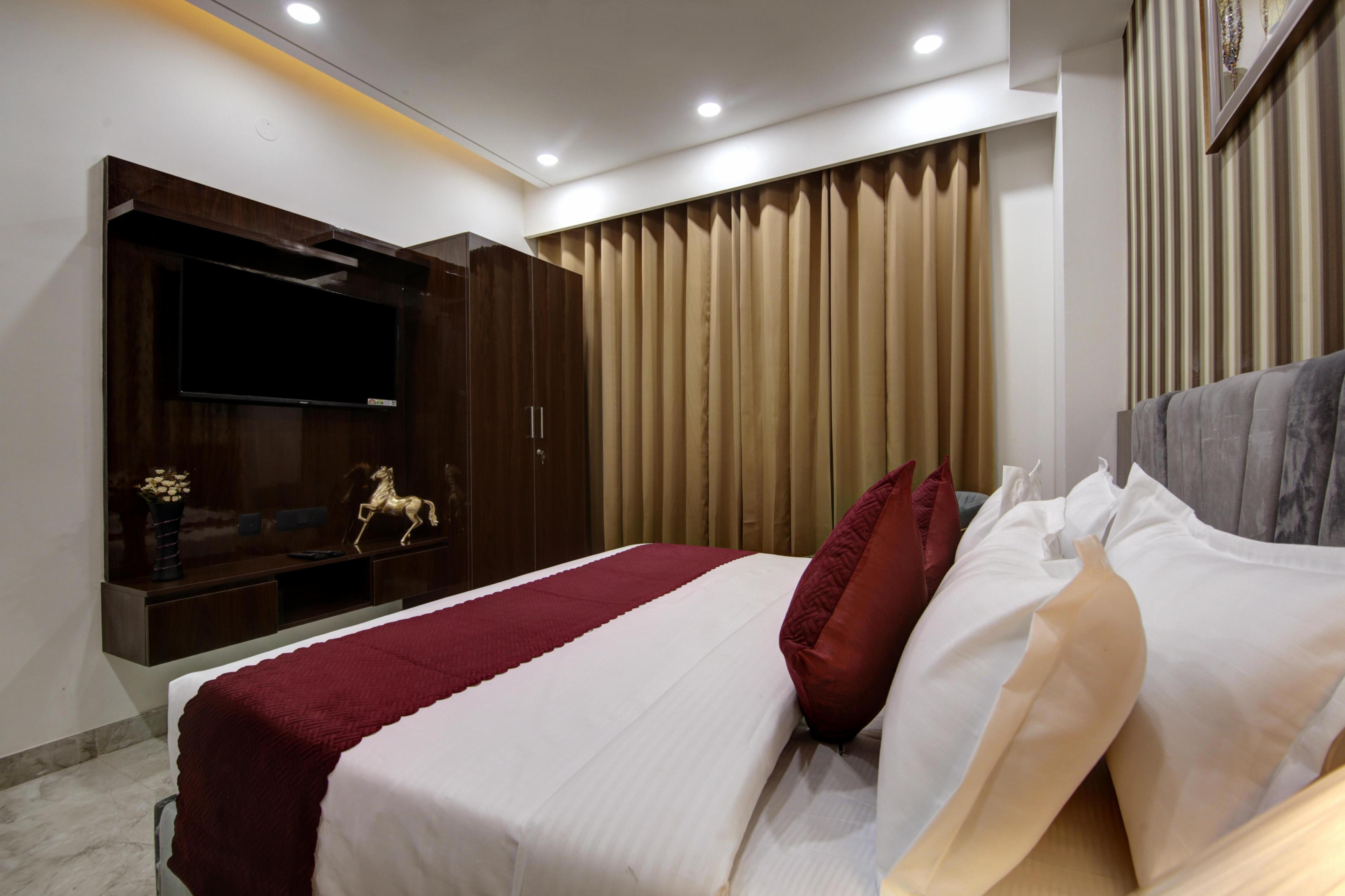 Limewood Stay Service Apartment 2BHK & 1BHK Millenium City Centre - Tap to explore photos
