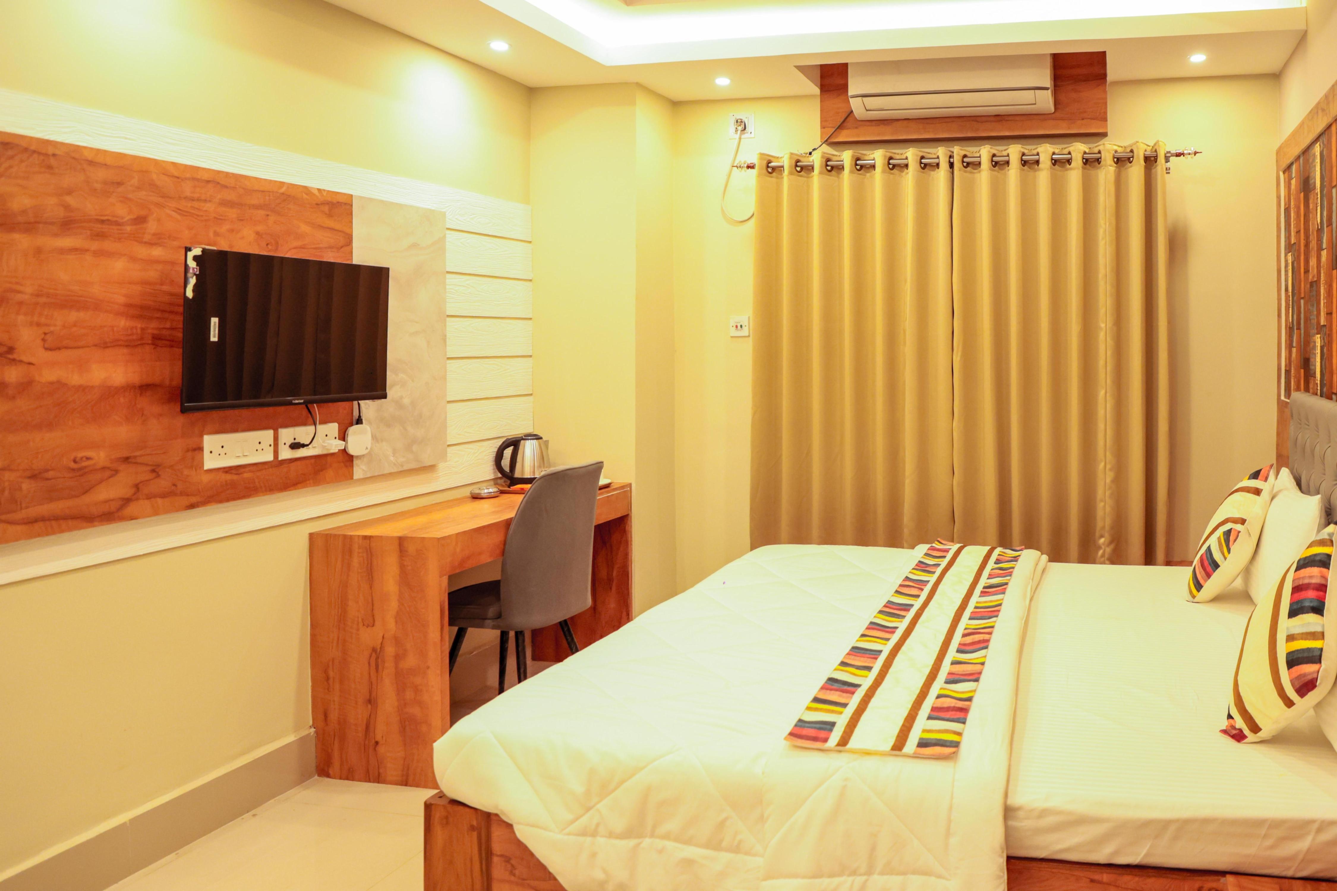 SILVER NATION Room Type - DELUXE AC ROOM