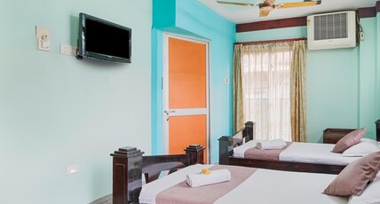 Clarz Guest House | 4mins walk from Zoo Road Room Type - Non AC Twin