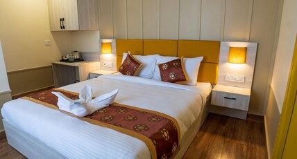 The Glory A Boutique Hotel (Near M.G Marg) Room Type - Deluxe The Glory A Boutique Hotel (Near M.G Marg) Room Type - Deluxe