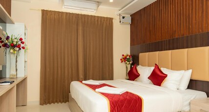 Hotel Brindavan Elite Room Type - Deluxe Room