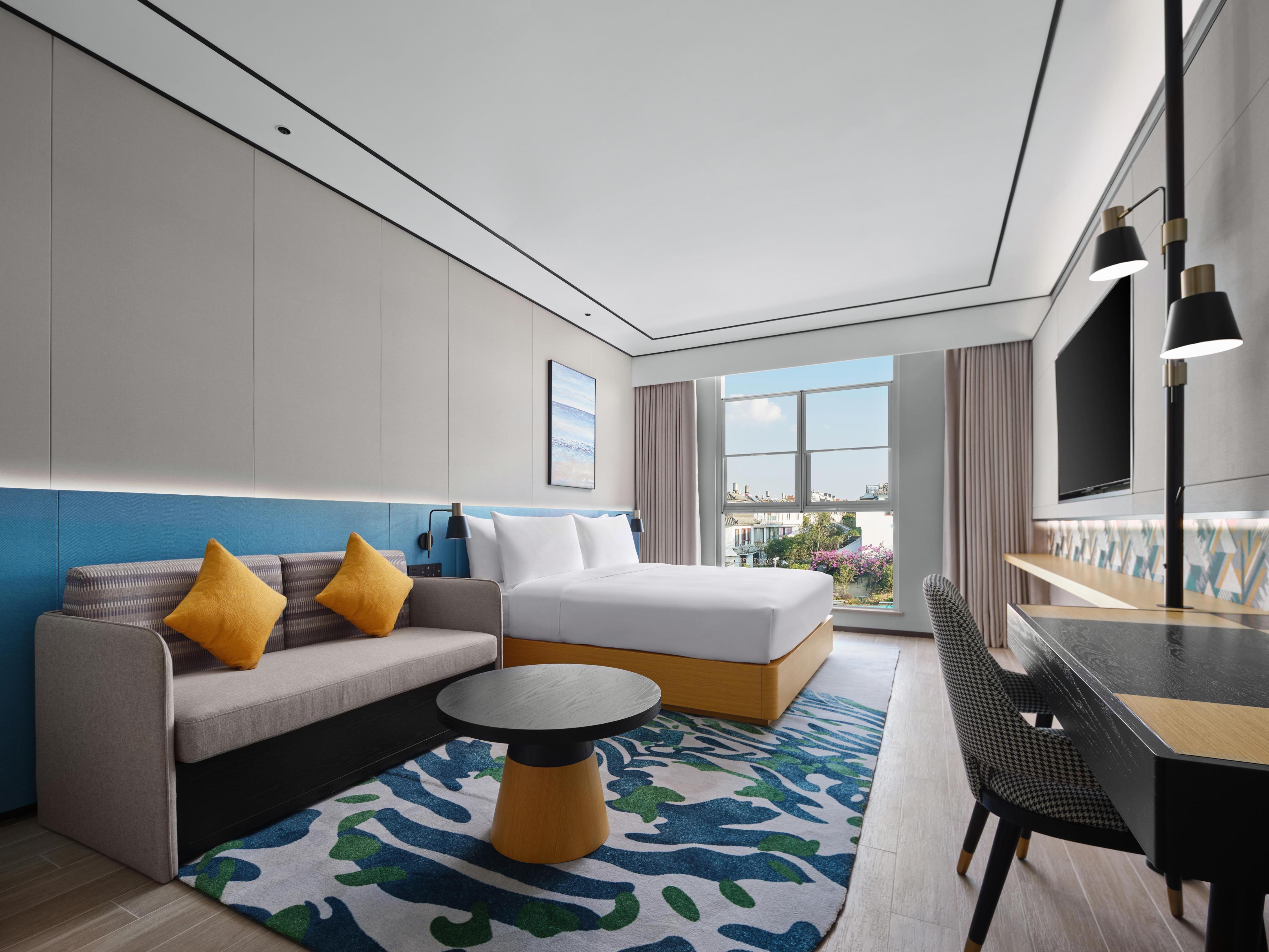 Hilton Garden Inn Kunming Dianchi - Tap to explore photos