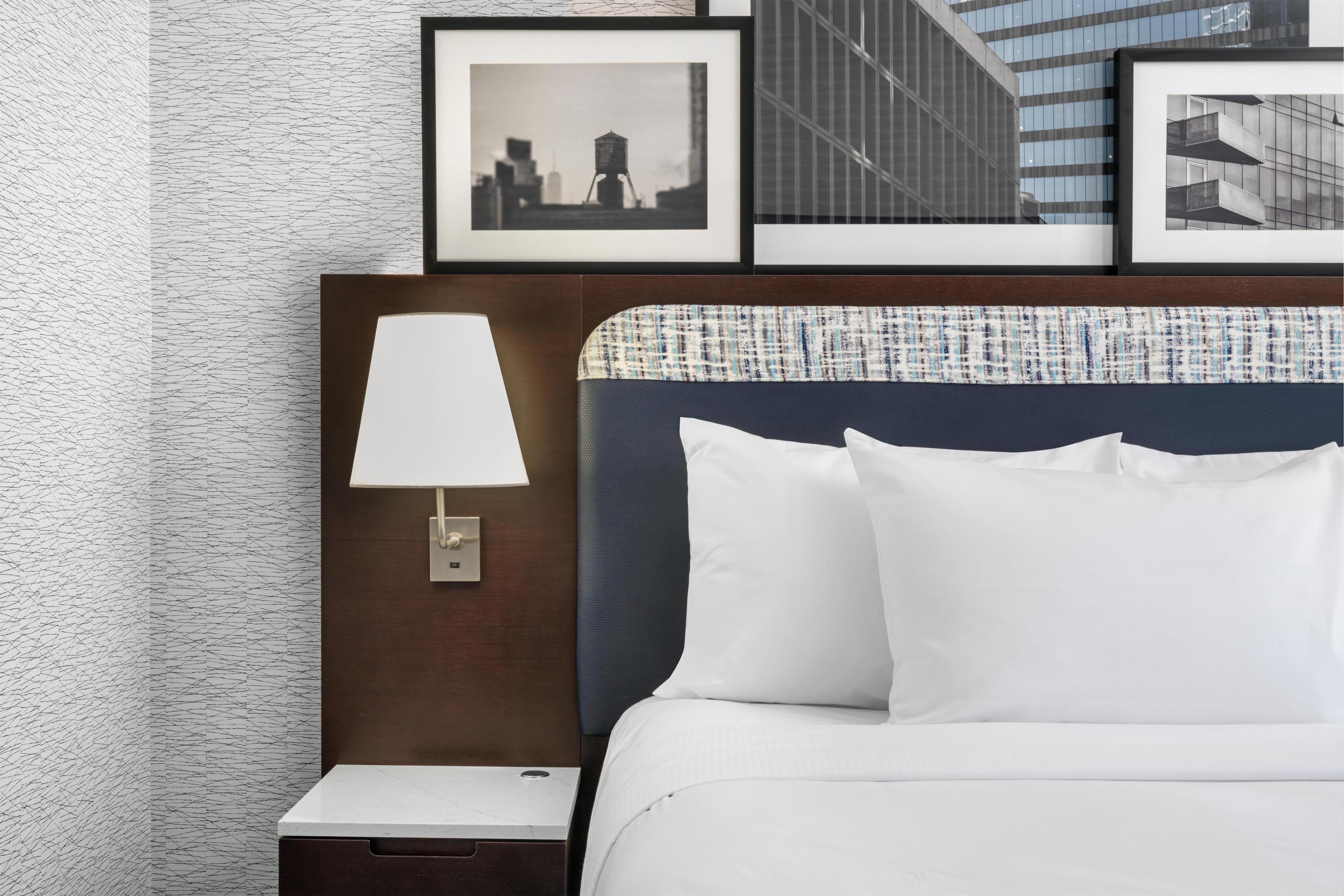 DoubleTree by Hilton Long Island City, NY - Tap to explore photos