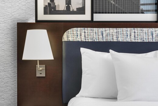 DoubleTree by Hilton Long Island City, NY