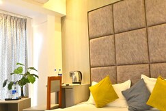 Hotel Preston Inn-Opposite Kurla Railway Station