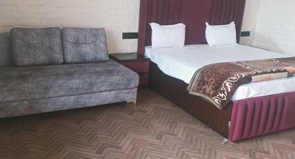 Hotel O New Friends Hotel Room Type - Classic