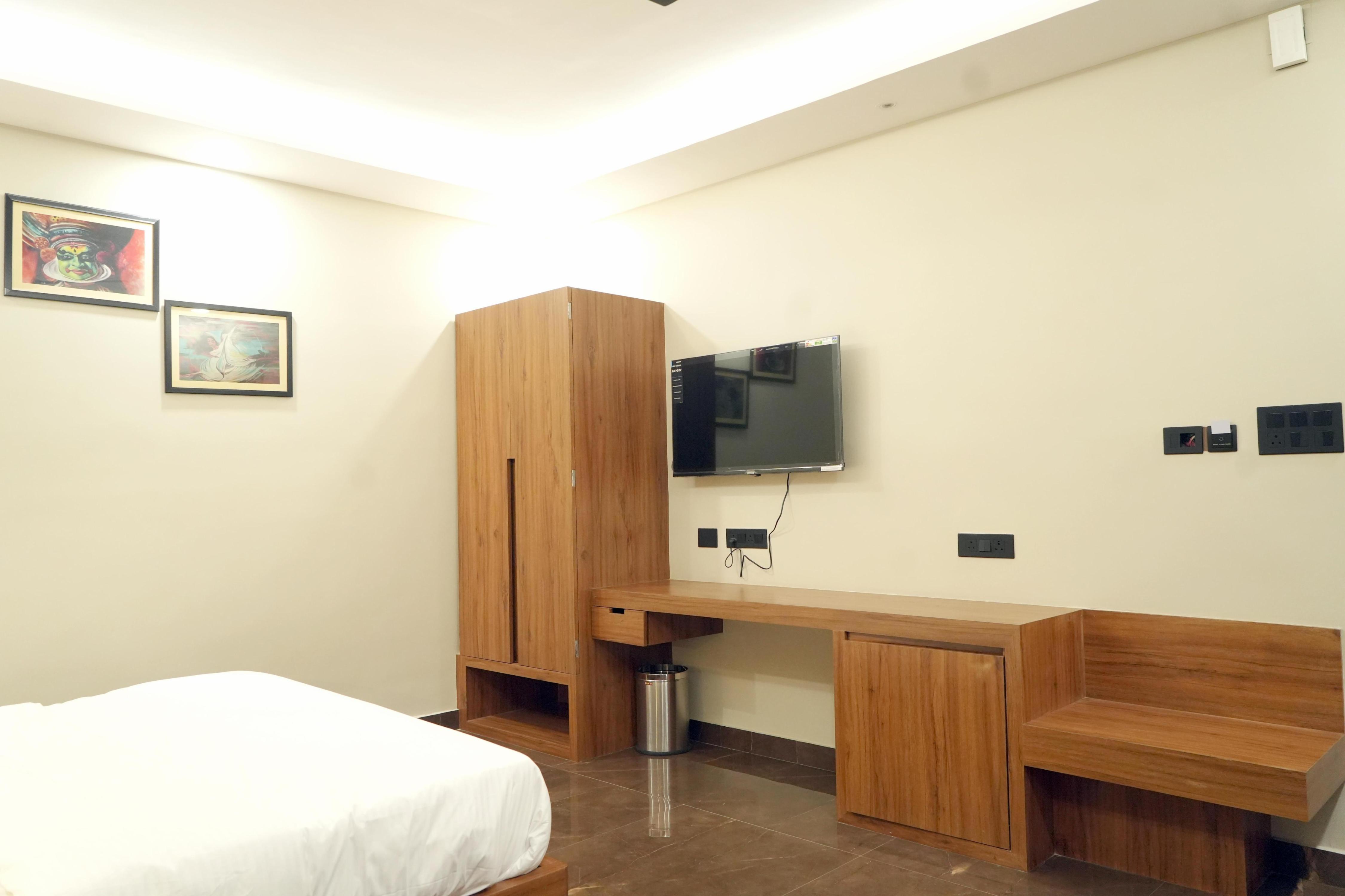HOTEL BANMALI REGENCY Room Type - Executive Room