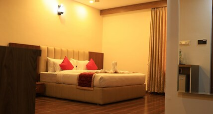 hotel Anand Grand Room Type - Executive Room
