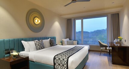 Urbane By Treat Daman Room Type - Executive Room Nature View