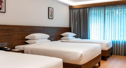 Lilac Hotels Guruvayur Room Type - Family Triple Room