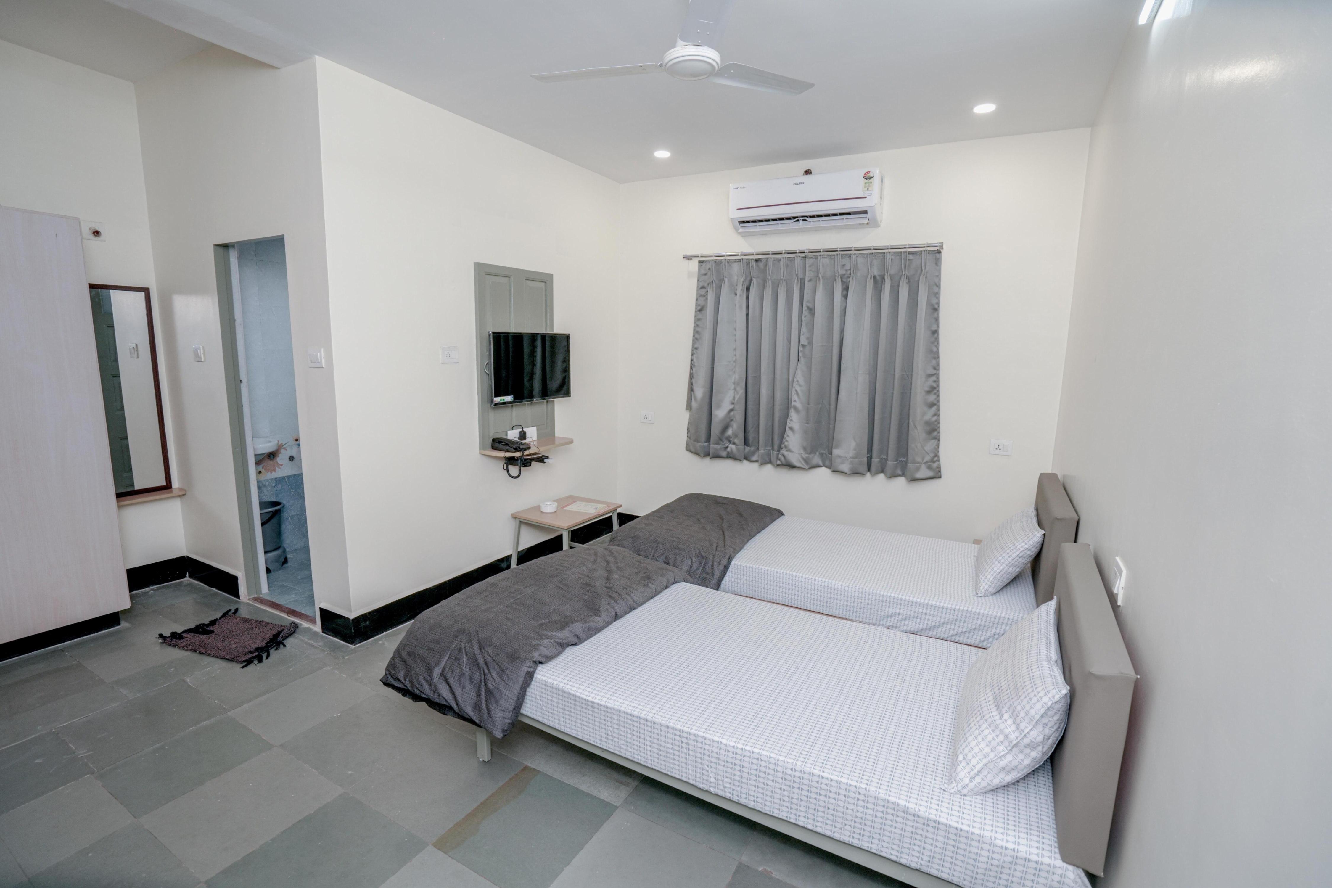 HOTEL ANJALI RESIDENCY Room Type - STANDARD ROOM (TWIN BED)