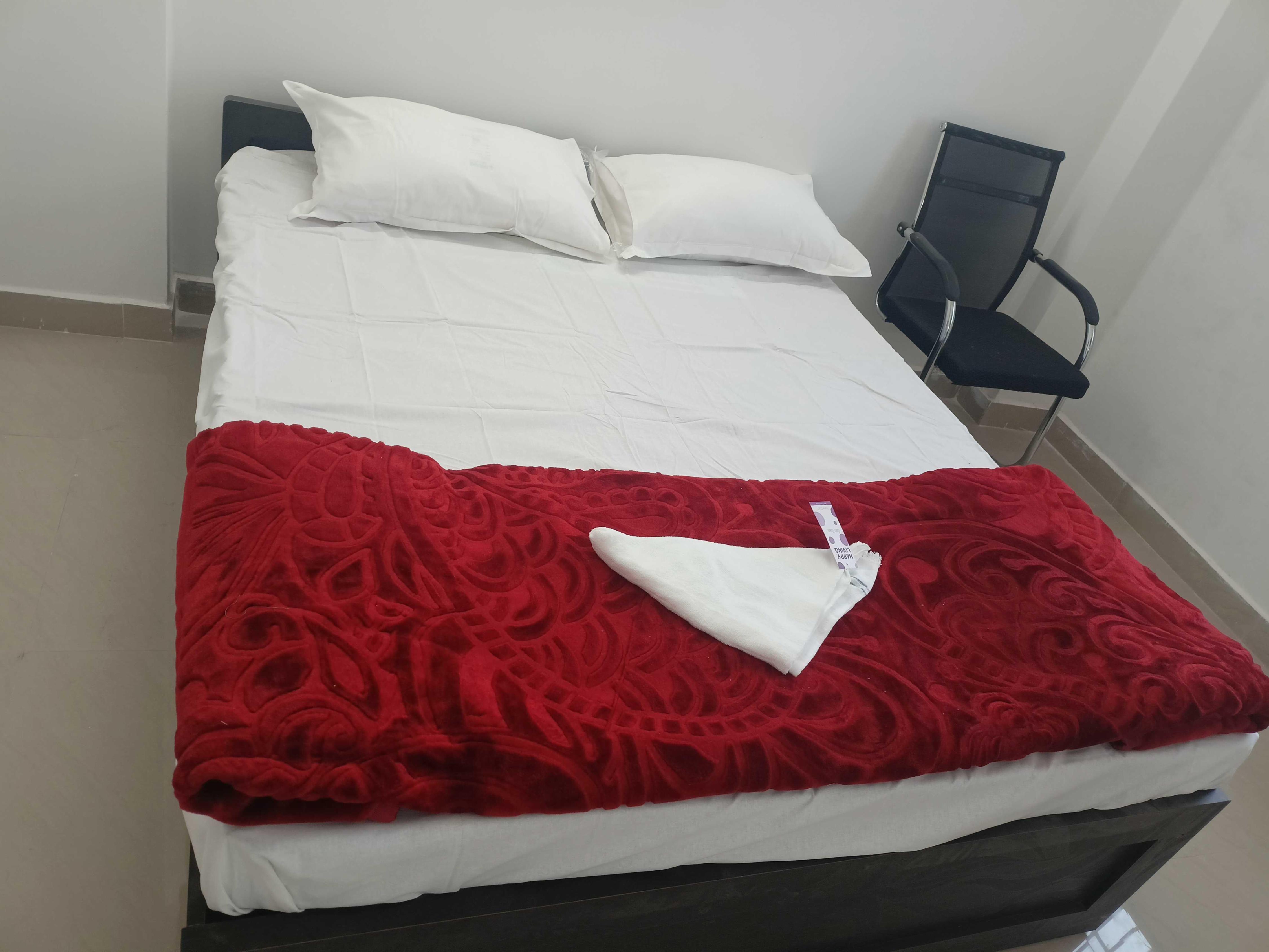 Hotel O Radha Krishna Family Hotel Room Type - Classic