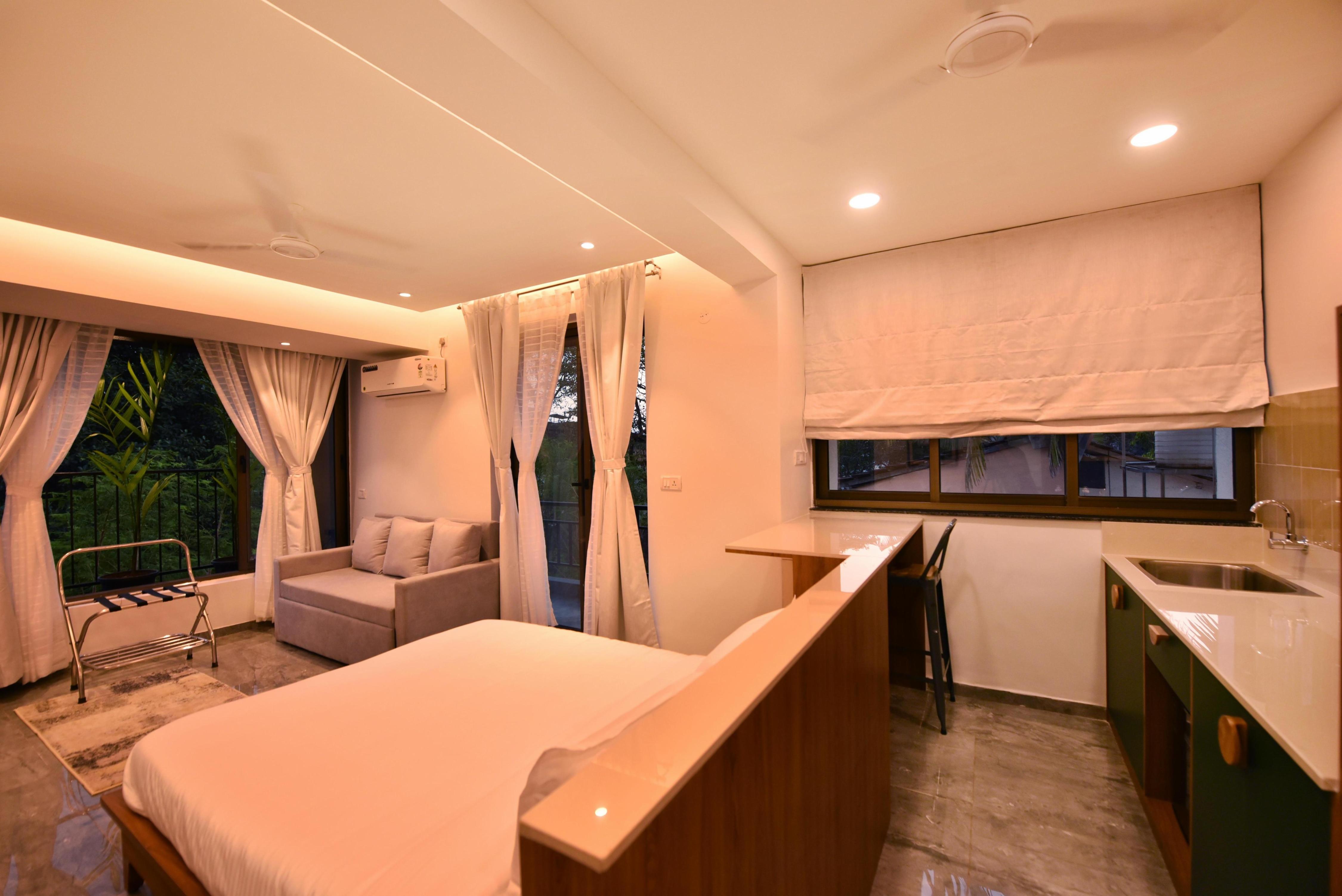 Lembranca Suites and Studios Near Famous Floating Casino - Tap to explore photos
