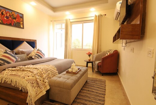 Perfectstayz Value Hills