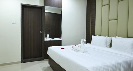 Hotel Meghalaya-Gajuwaka Room Type - Royal Room Hotel Meghalaya-Gajuwaka Room Type - Royal Room