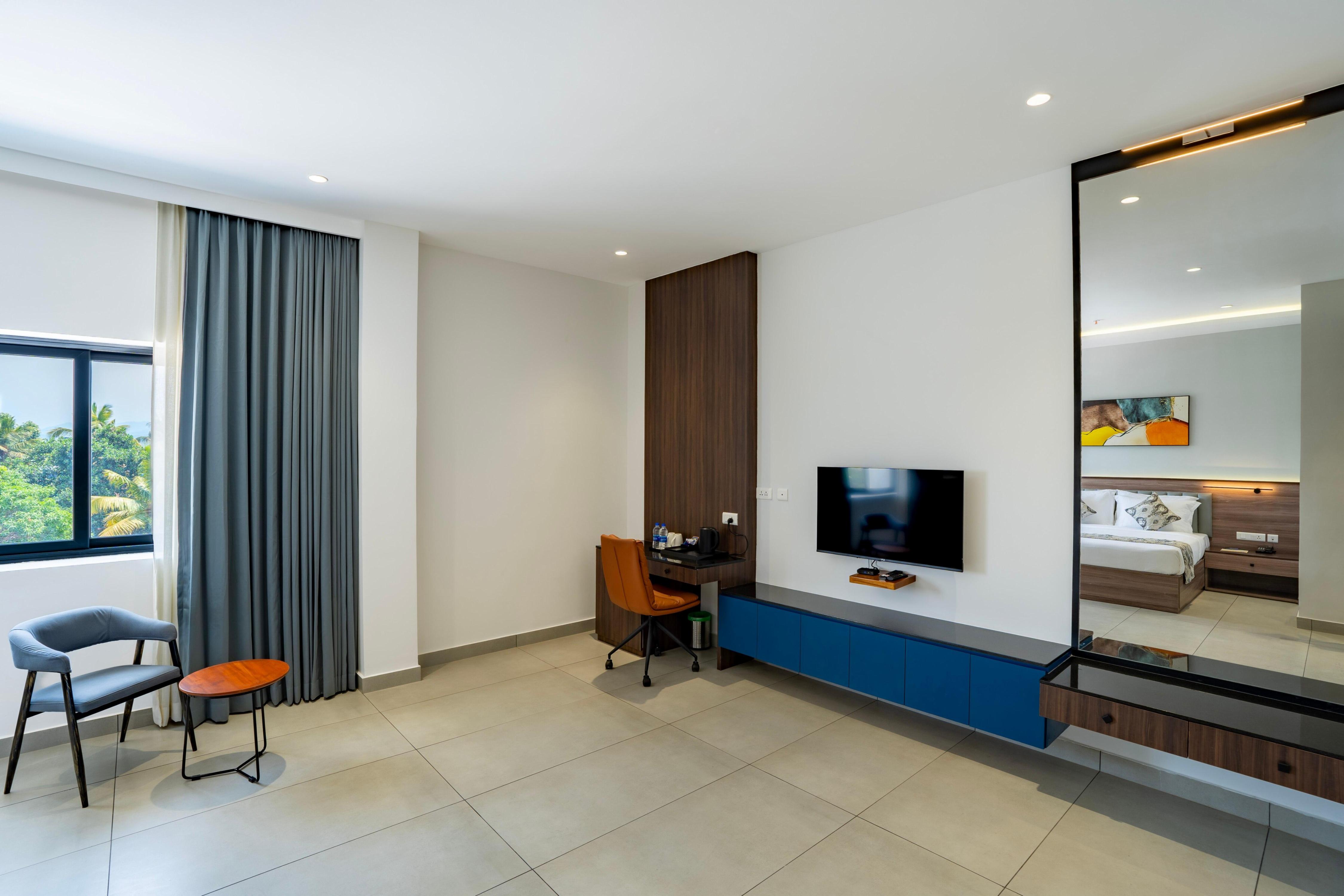 Hotel Hybiz by Darshan Room Type - Junior Suite