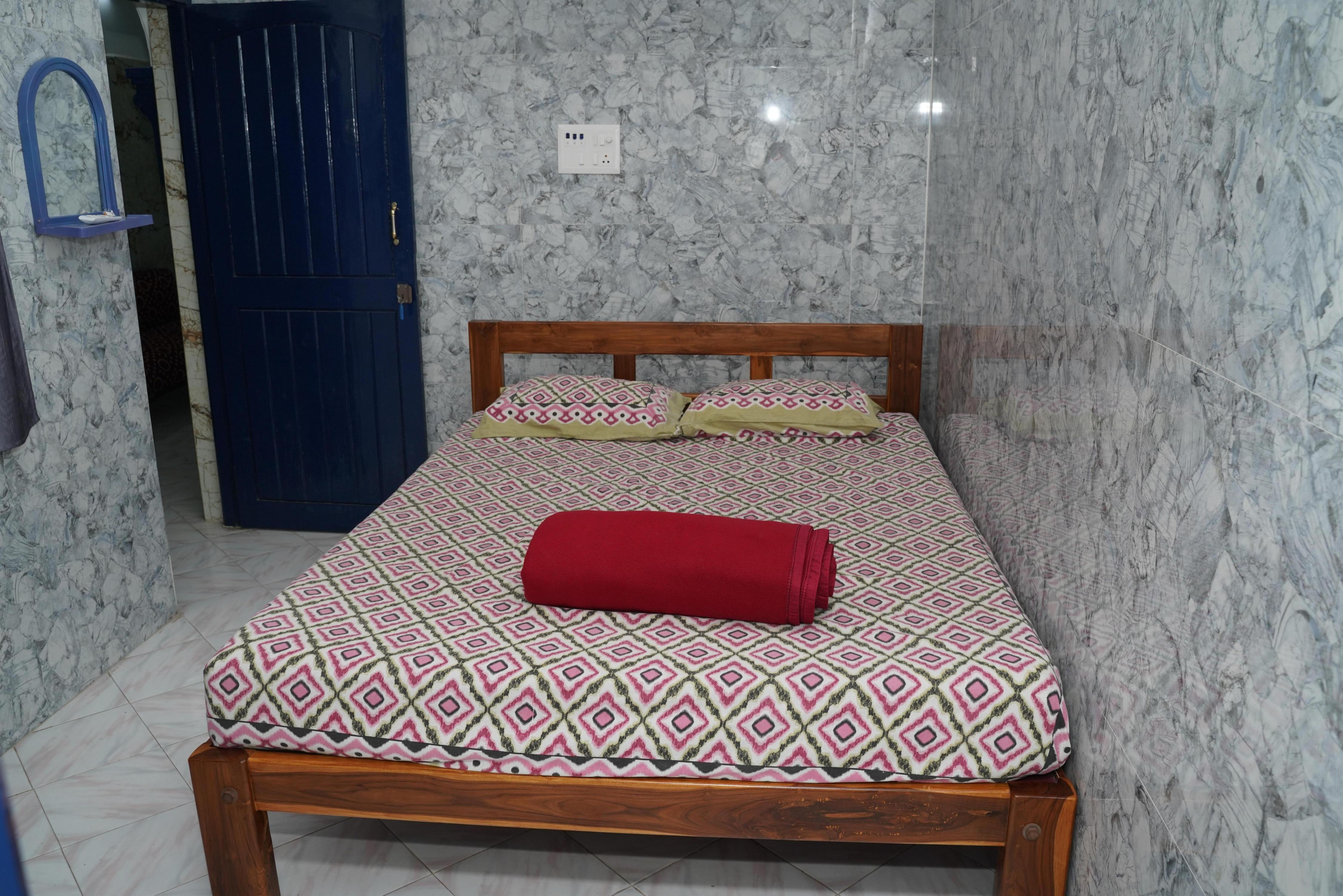 ManakulaVinayagar Guest House Room Type - Standard Non Ac