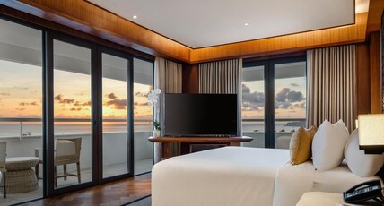 Bali Beach Hotel Room Type - Executive Suite Ocean View