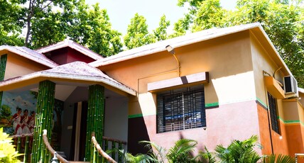 Rimil EcoTourism Room Type - Triple Bed AC Deluxe Cottage