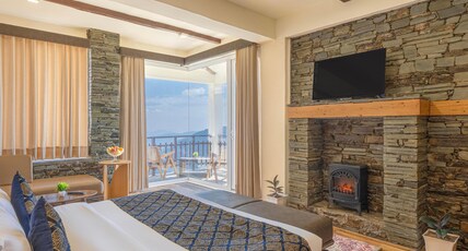Hotel Woods Winds - A Best Valley View Hotel Room Type - Mountain View Super Deluxe Room with Private Balcony