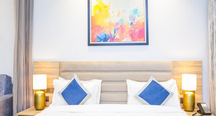 LivBox Supernova Room Type - Luxury Room with Balcony (River View)