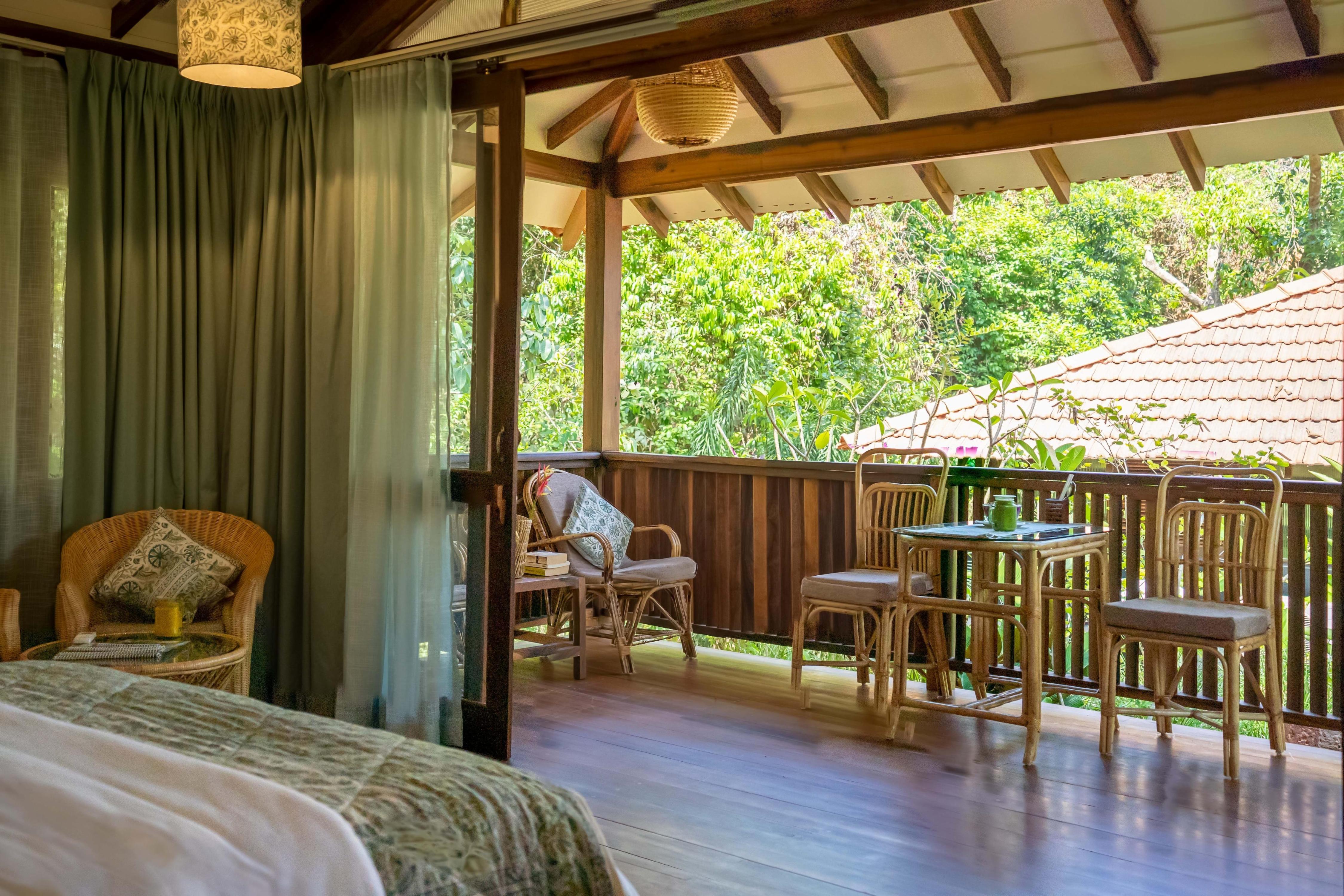 MOJIGAO ECO Resort - Tap to explore photos