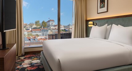 Duo Hotel Lisbon, Curio Collection by Hilton Room Type - LISBOA VIEW JUNIOR SUITE