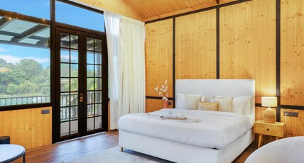 ELIVAAS Signature The Raha Resort Room Type - Cottage with Pool Access
