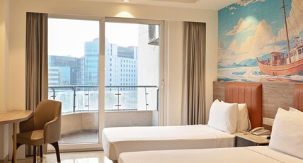 Alivaa Hotel Gurugram Sohna Road City Center Room Type - Business Twin Room with Balcony Alivaa Hotel Gurugram Sohna Road City Center Room Type - Business Twin Room with Balcony