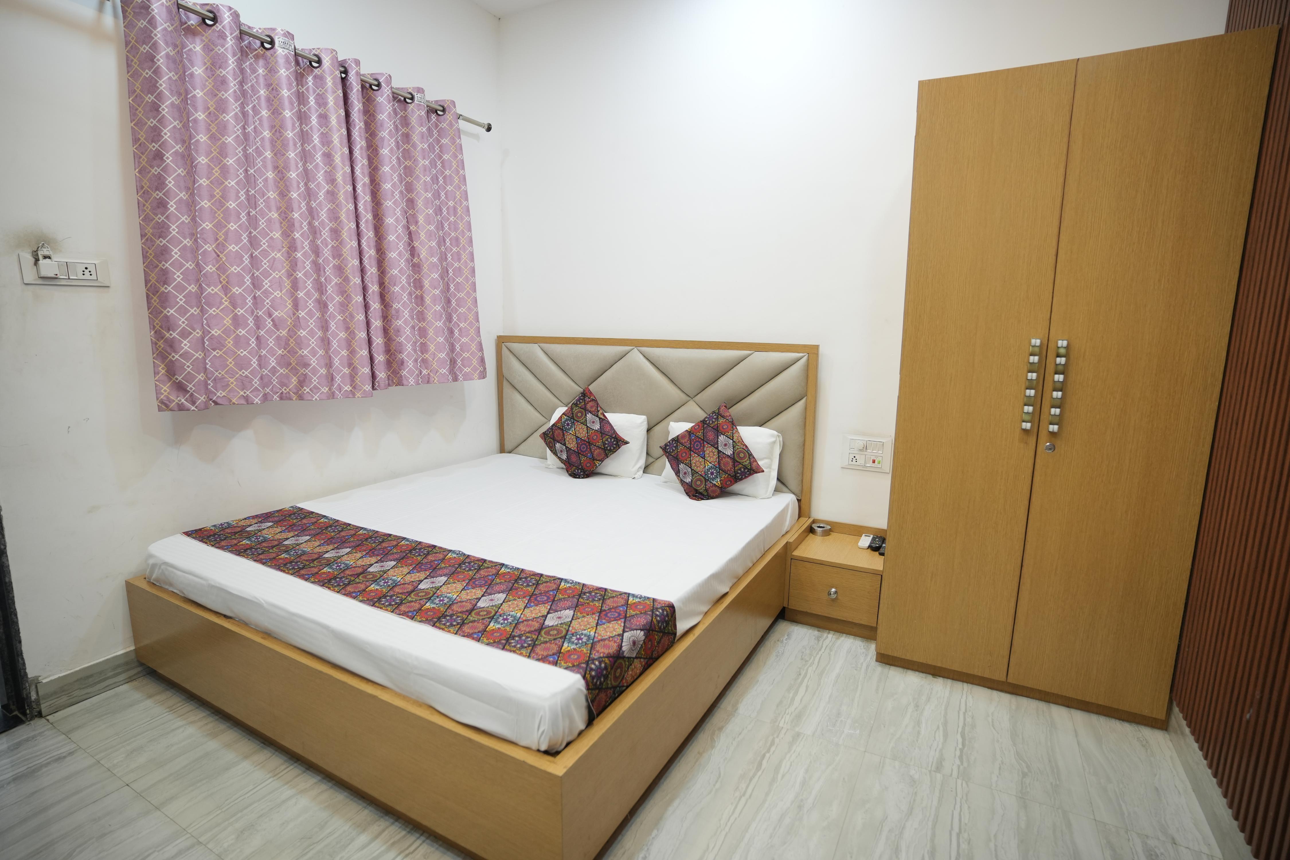 Hotel G9 Bhilwara Room Type - DELUXE ROOM