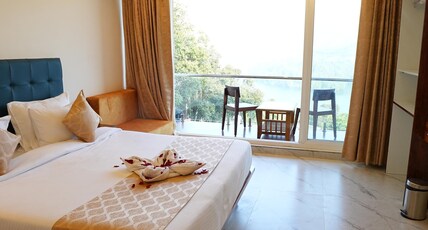 Nisarga Lake Resort Tapola Room Type - Triple Suite with Balcony Swimming Pool and Lake View Nisarga Lake Resort Tapola Room Type - Triple Suite with Balcony Swimming Pool and Lake View
