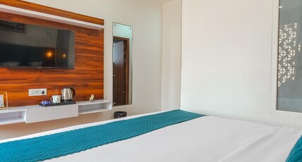 FIORA INN Room Type - Executive Room with Work Desk FIORA INN Room Type - Executive Room with Work Desk