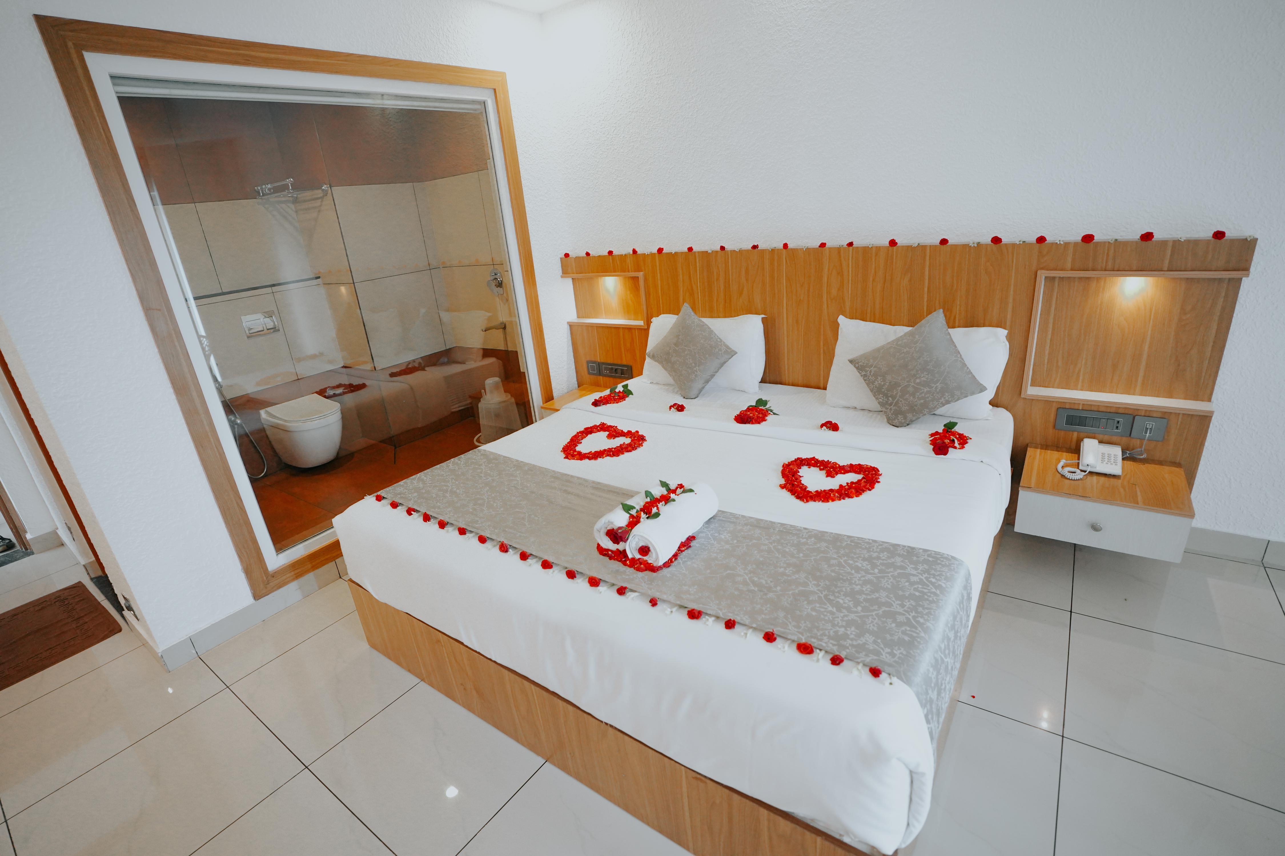 Fortune Palace Holidays - Tap to explore photos