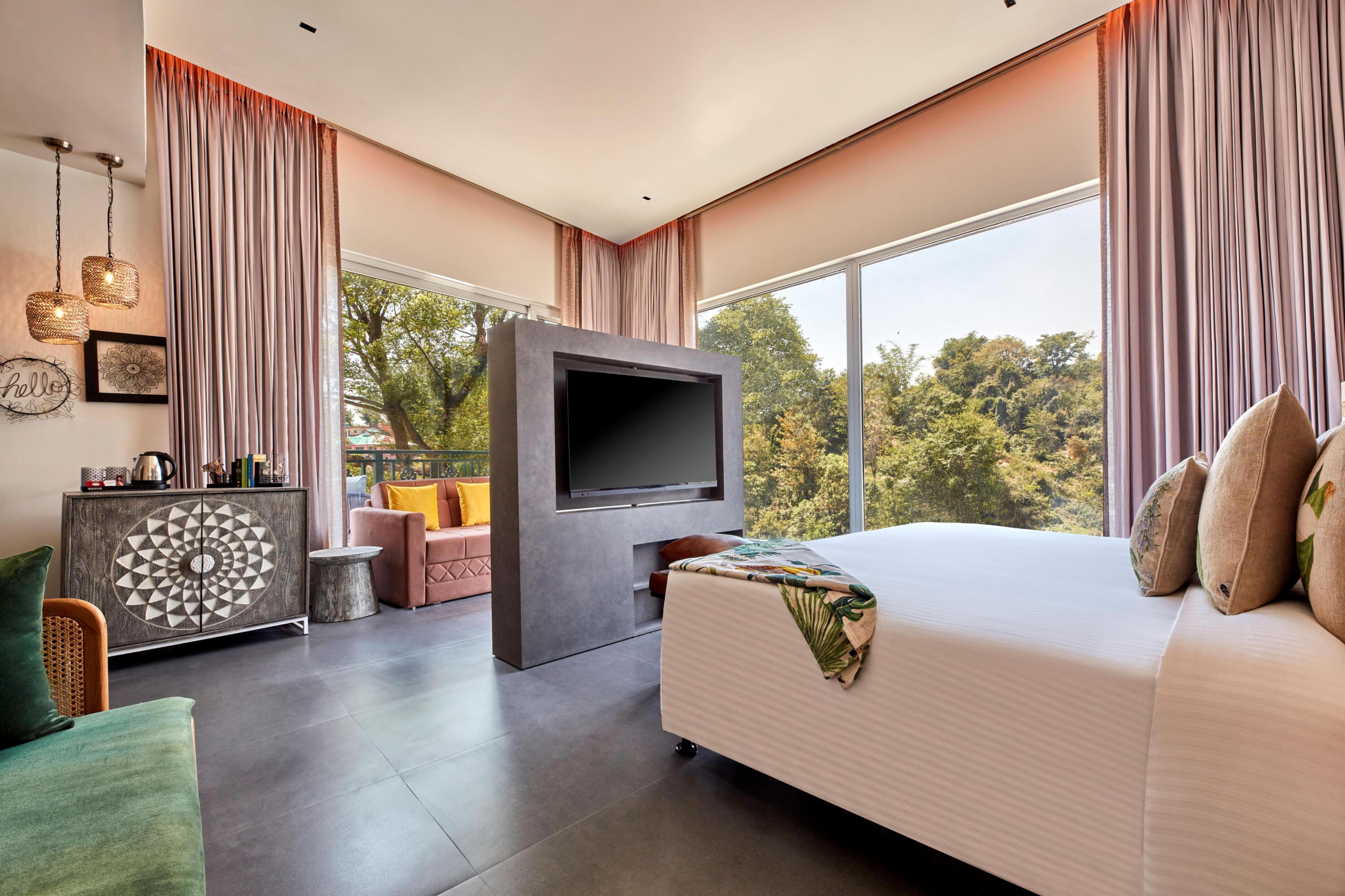Fortune Park Palampur - Member ITC Hotels' Group Room Type - Mountain View Suite with Balcony
