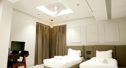Hotel StatusInn Room Type - Suite Room With Twin Bed