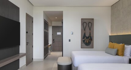 Zemi Miches All-Inclusive Resort, Curio Collection by Hilton Room Type - CLUB AZURE OCEAN VW 2 QN