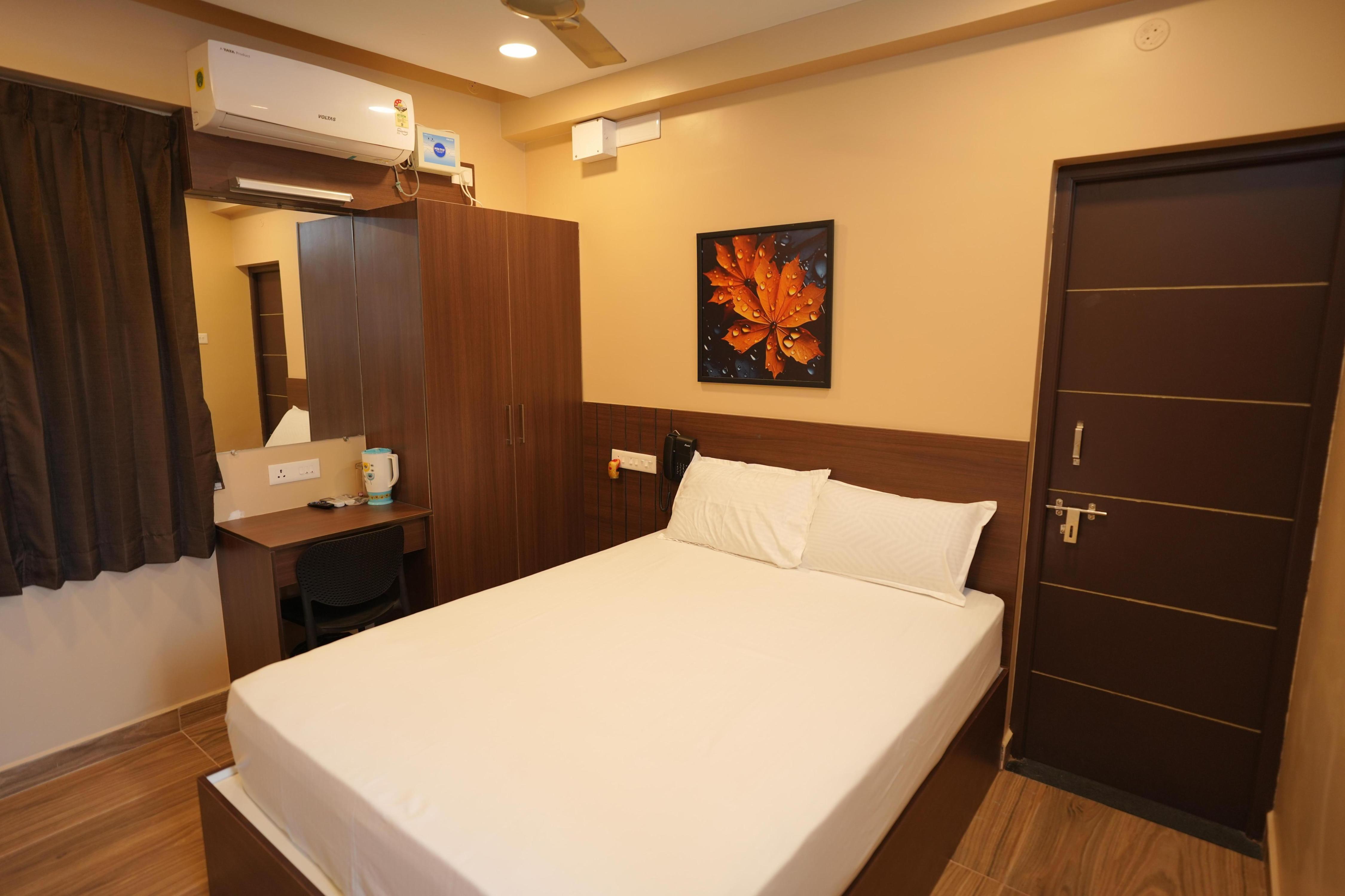 Rama Residency Room Type - STANDARD ROOM