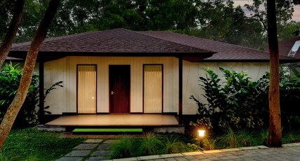 Sandesh Water Edge Resort Kabini Room Type - Prestigious Villa