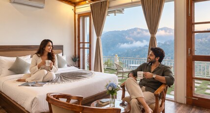 Navya Stays - Stay Above the Lake Room Type - Superior Room with Lake View