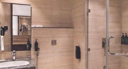 Ramada By Wyndham, Narendra Modi Stadium Motera Room Type - 1 King Bed, Smoking