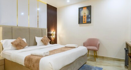 Hotel Prince Diamond Varanasi Room Type - Super Deluxe City View Room