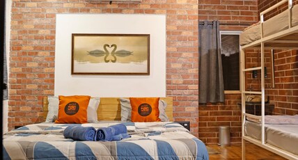 Hashtag Travellers By Mody Stays Room Type - Himalaya Deluxe Quadruple Room